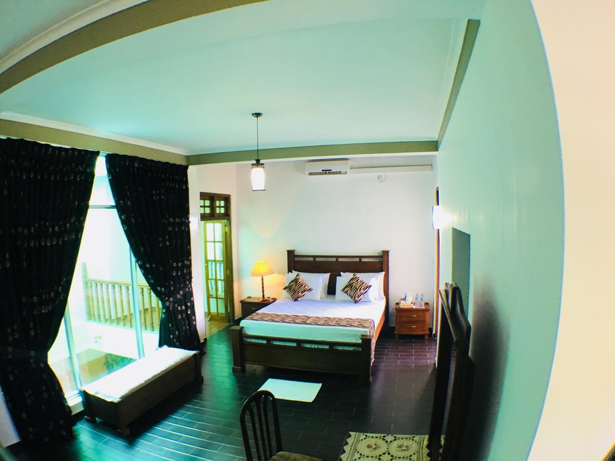 Villa Familia Kandy Exterior foto